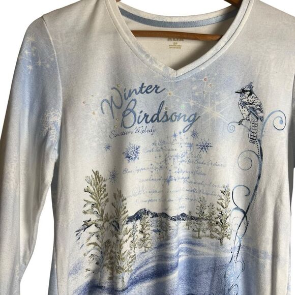3 for $30! Alia winter graphic‎ shirt. Size small - Picture 2 of 6